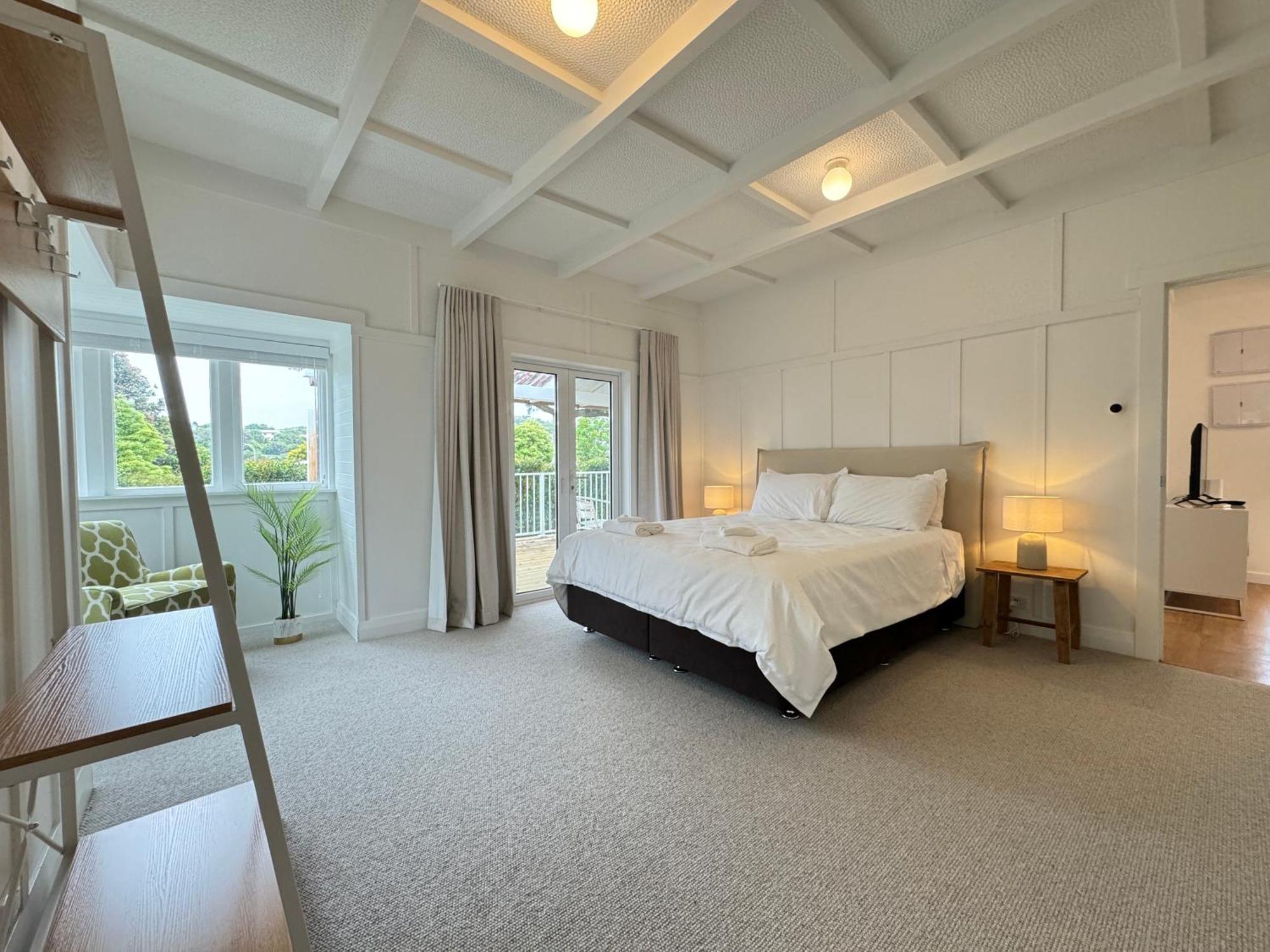 Miami One One Villa Oneroa ภายนอก รูปภาพ
